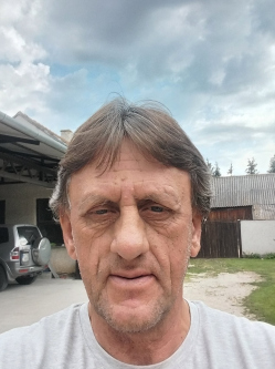 Feri, 60 �ves t�rskeres� f�rfi, Fert�d