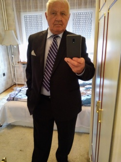 Tibi, 81 �ves magl�di t�rskeres� f�rfi
