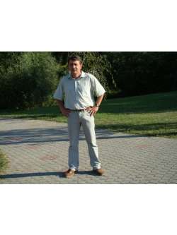 Ensteun, 60 �ves t�rskeres� f�rfi, Ny�regyh�za