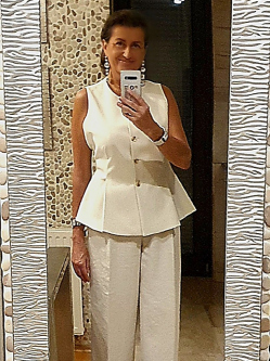 59 �ves budapesti n�
