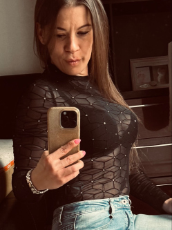 33 �ves budapesti n�
