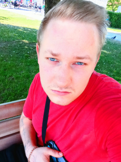 Krisz, 27 �ves t�rskeres� f�rfi, Bajororsz�g