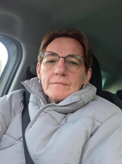Nikoletta, 55 �ves t�rskeres� n�, Kecskem�t