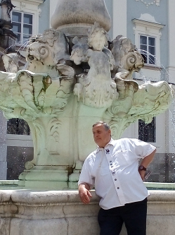 Gyula, 69 �ves t�rskeres� f�rfi, P�cs