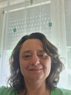 Brigitta, 50 �ves t�rskeres� n�, B�k�scsaba