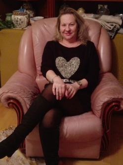 Andrea, 54 �ves t�rskeres� n�, Debrecen