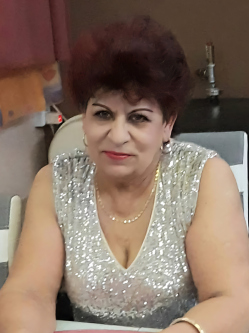 Aranka, 70 �ves t�rskeres� n�, Balinka
