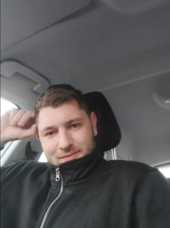 Korn�l, 36 �ves t�rskeres� f�rfi, Kaposv�r
