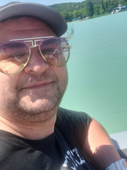 D�vid, 43 �ves szigetszentmikl�si t�rskeres� f�rfi