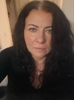 Veronika, 58 �ves t�rskeres� n�, Miskolc