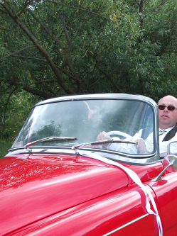 Janos, 53 �ves t�rskeres� f�rfi, Szigetv�r