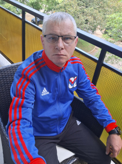 Zsolt, 58 �ves t�rskeres� f�rfi, Bonyh�d