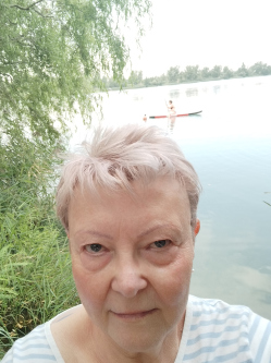 Marg�, 74 �ves t�rskeres� n�, Kistokaj