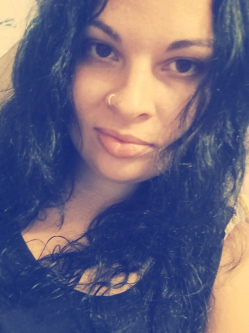 Niki, 35 �ves debreceni t�rskeres� n�