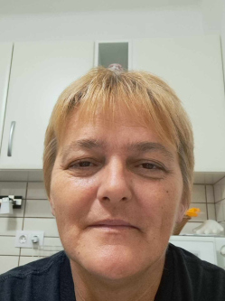 M�nika, 52 �ves t�rskeres� n�, K�szeg