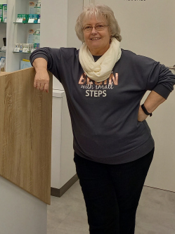 �vi, 73 �ves t�rskeres� n�, Nagytarcsa