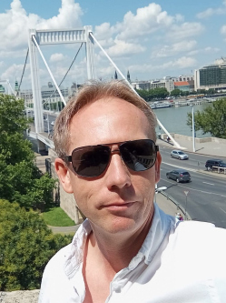 Kriszti�n, 50 �ves t�rskeres� f�rfi, Budapest