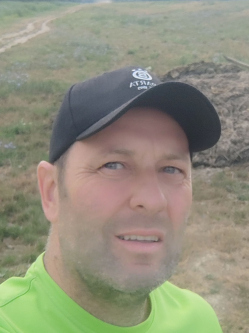 Andris, 42 �ves t�rskeres� f�rfi, Csorna