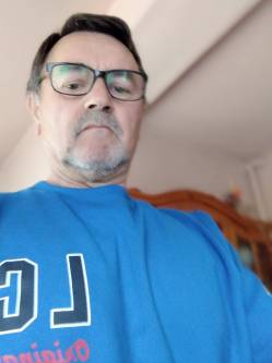 J�zsef, 75 �ves t�rskeres� f�rfi, P�pa