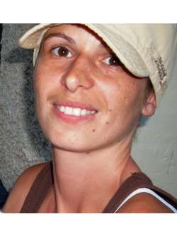 Brigi, 44 �ves t�rskeres� n�, �ll�