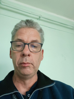 Zoli, 54 éves társkereső férfi, Sümeg