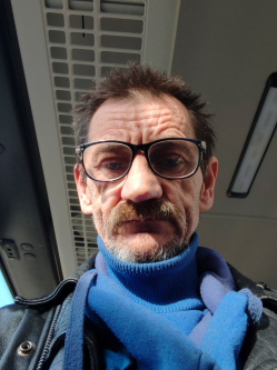 Laszlo, 57 �ves t�rskeres� f�rfi, Veszpr�m