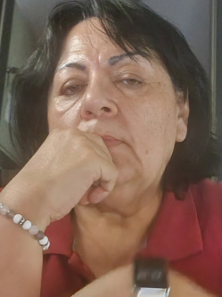 Ildik�, 56 �ves t�rskeres� n�, Budapest