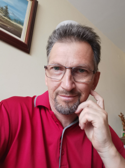 Mikl�s, 54 �ves t�rskeres� f�rfi, Debrecen