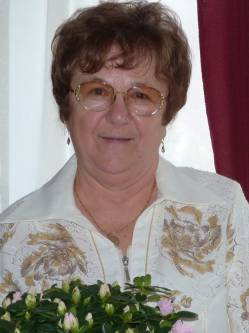 Margit, 78 �ves t�rskeres� n�, Koml�