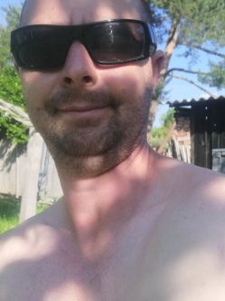Tibor, 46 �ves t�rskeres� f�rfi, Milejszeg