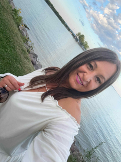 Ili, 48 �ves t�rskeres� n�, Keszthely