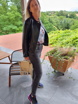 Be�ta, 57 �ves t�rskeres� n�, Kaposv�r