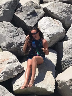 Erika, 43 �ves t�rskeres� n�, Tisza�jv�ros