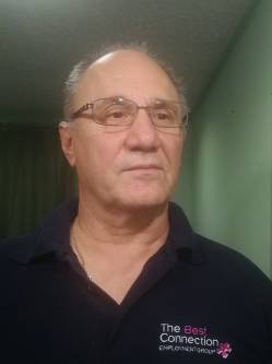 G�bor, 64 �ves t�rskeres� f�rfi, S�ndorfalva
