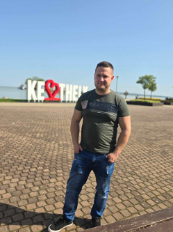 Gábor, 33 éves társkereső férfi, Nemeshany