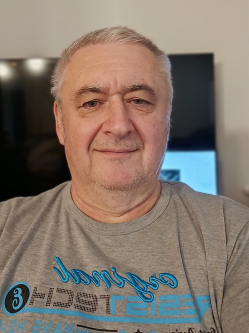 Andr�s, 64 �ves t�rskeres� f�rfi, Gyula