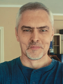 Tibor, 54 �ves kecskem�ti t�rskeres� f�rfi