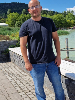 �d�m, 41 �ves t�rskeres� f�rfi, Zalaegerszeg