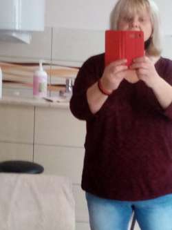 Judit, 60 �ves t�rskeres� n�, Cs�m�d�r