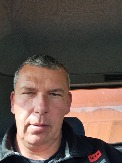 M�rk, 50 �ves t�rskeres� f�rfi, Lajosmizse
