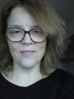Judit, 59 �ves t�rskeres� n�, Dunakeszi
