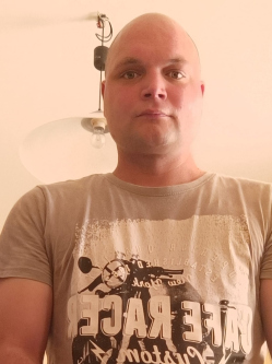 Tomi, 37 éves társkereső férfi, Somogyvár