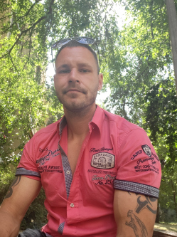 Péter, 40 éves társkereső férfi, Szarvas