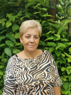 Zsuzsi, 51 �ves t�rskeres� n�, Dunaf�ldv�r