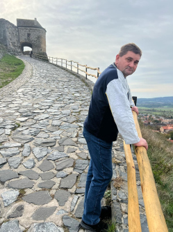 Gy�rgy, 53 �ves szanyi t�rskeres� f�rfi