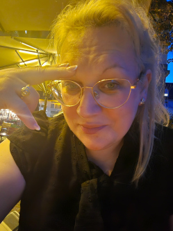 Bea, 39 �ves t�rskeres� n�, Baden-W�rttemberg