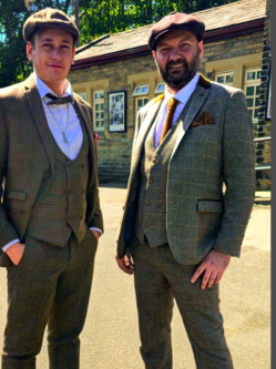 Frank, 44 �ves t�rskeres� f�rfi, Durham, Darlington, Hartlepool, �s Stockton-on-Tees (a Tees foly� �szaki r�sz�t) bele�rtve