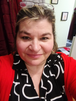 Kriszti, 51 �ves t�rskeres� n�, Celld�m�lk
