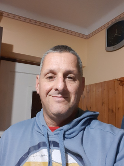Tibor, 46 �ves t�rskeres� f�rfi, Kiskunf�legyh�za