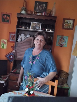 Katalin, 64 �ves t�rskeres� n�, Tiszaf�ldv�r